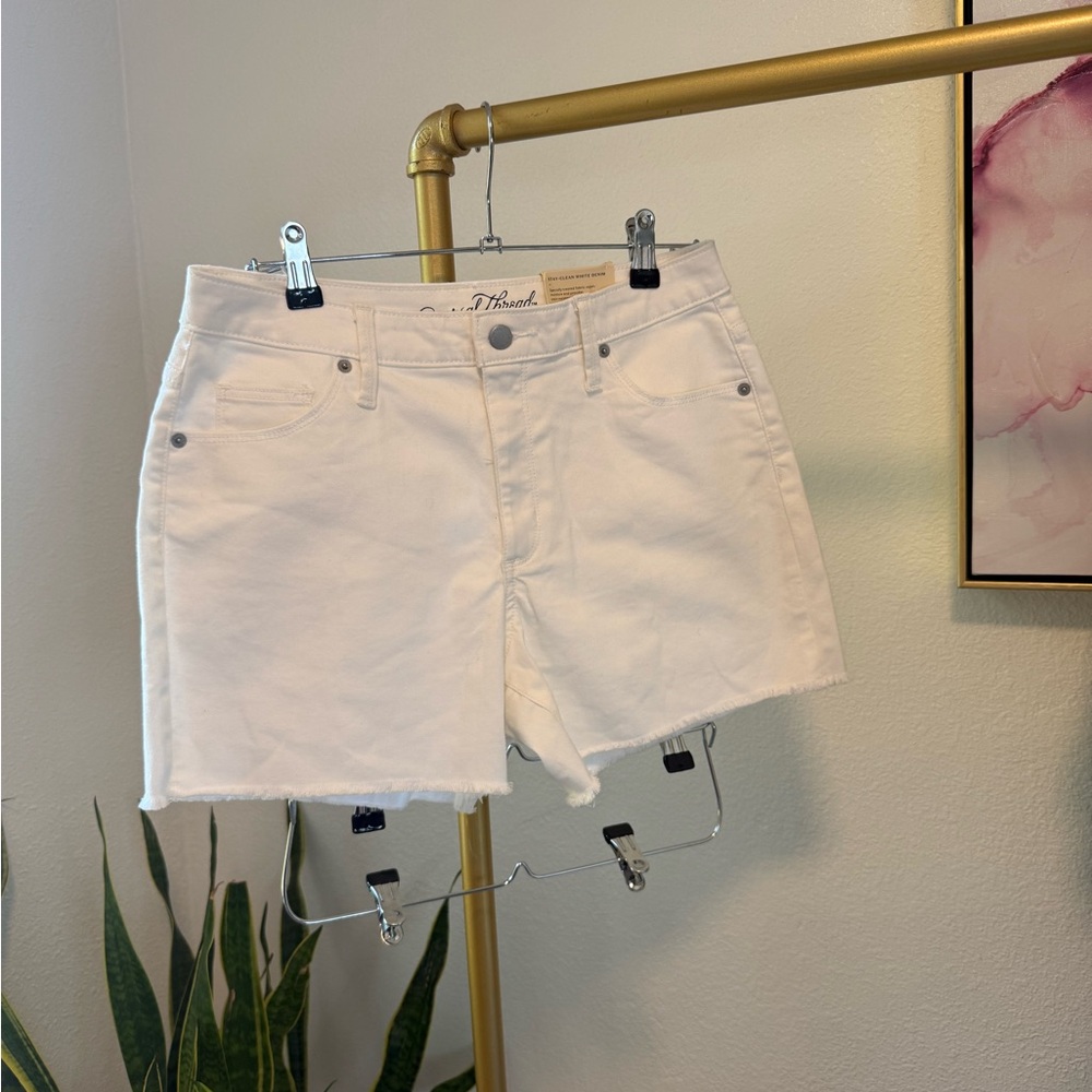 Universal Thread Cream Jean Shorts